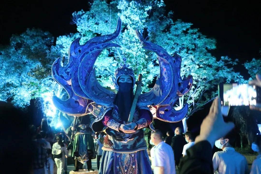 芮城 圣天湖“天鹅沐雪” 美景如画